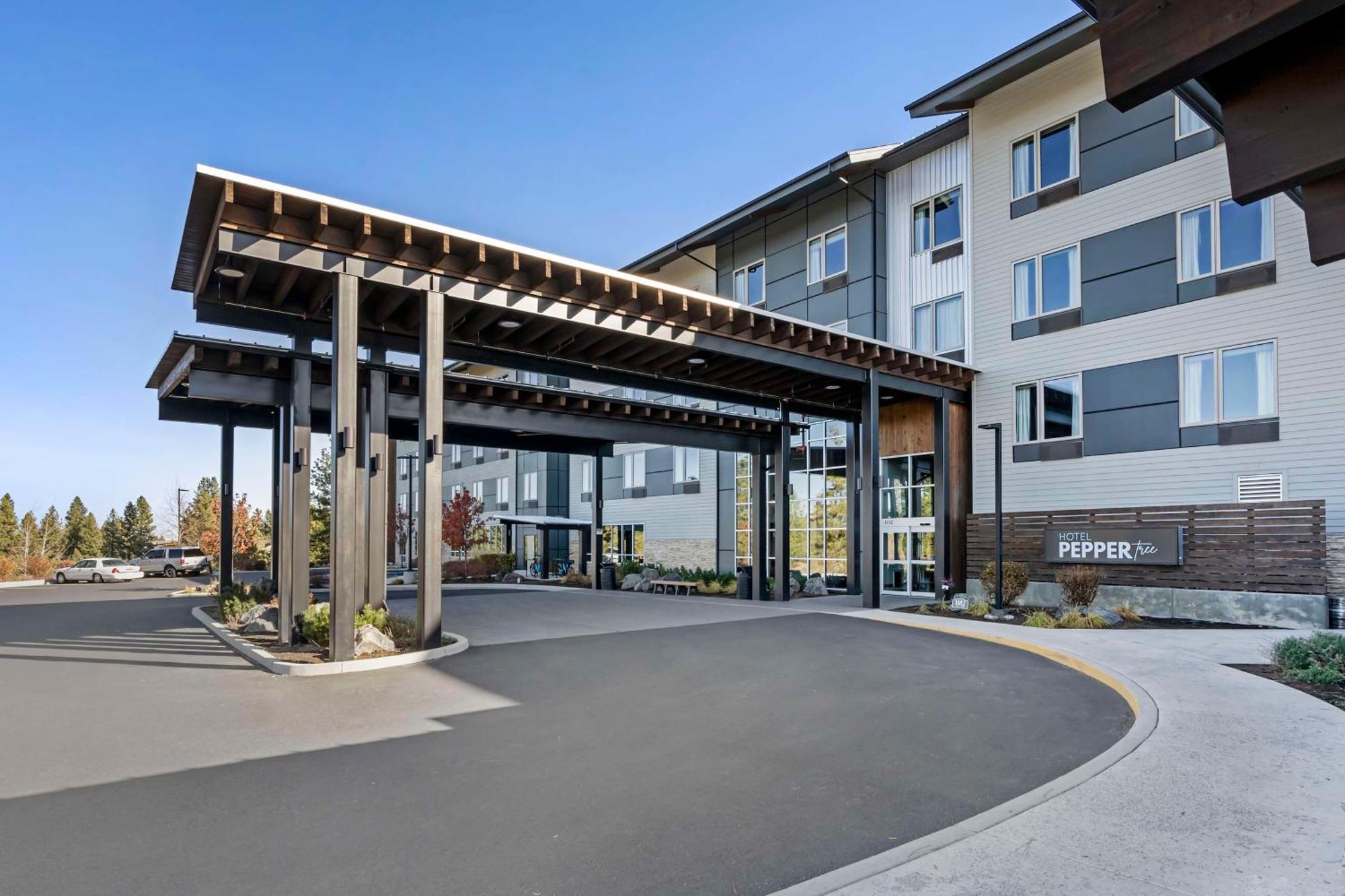 Hotel Peppertree Bend, BW Premier Collection Exterior photo